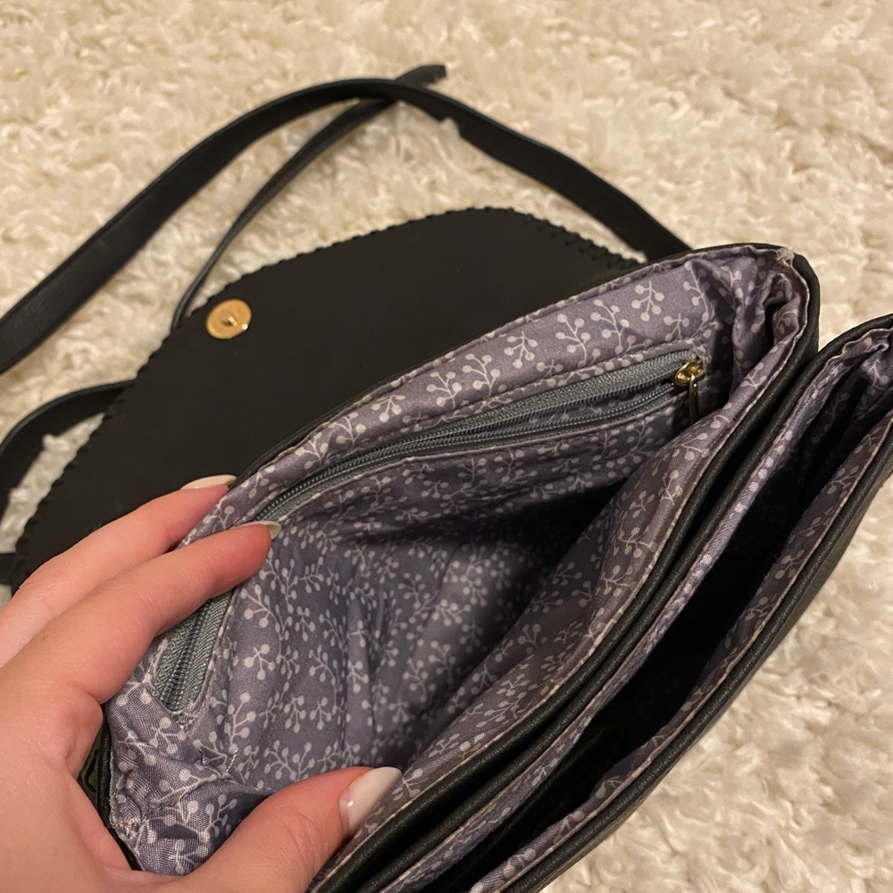 Black Crossbody - Picture 3 of 6